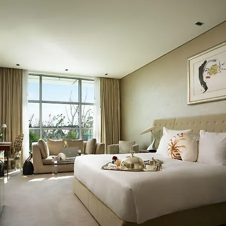 The G & Hotel