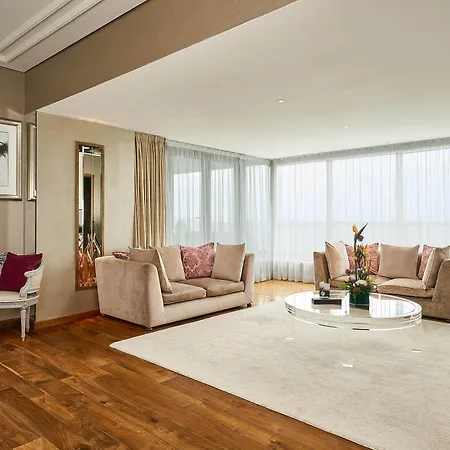 The G & Hotel Terryland