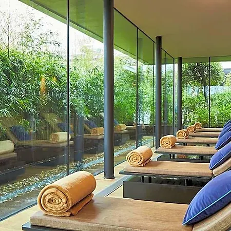 The G & Hotel