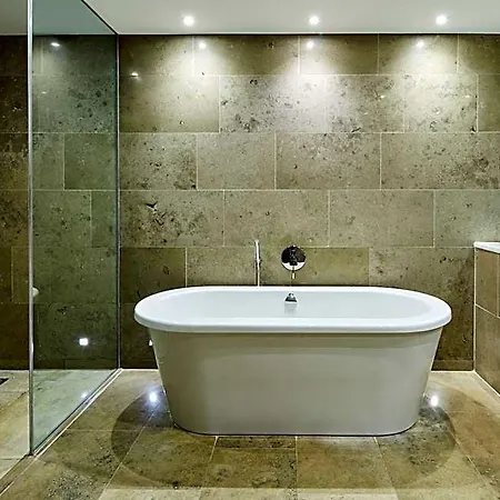 The G & 5* Galway