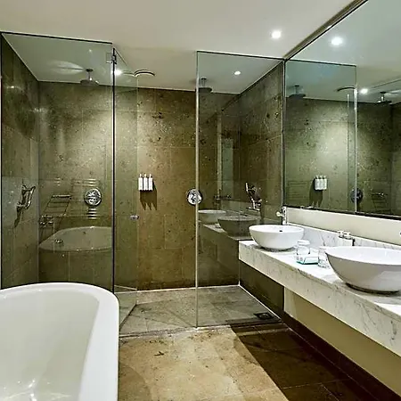 The G & 5* Galway